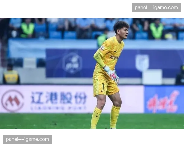 青岛西海岸主力门将李昊肋骨骨裂缺阵第四轮